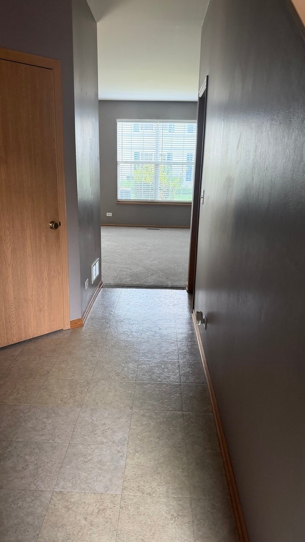 Building Photo - 2252 Gallant Fox Cir