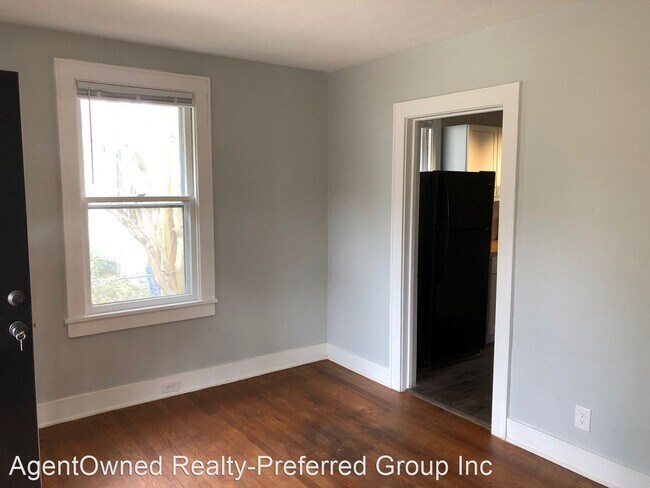 Building Photo - 3 br, 2 bath House - 2916 Lexington Avenue