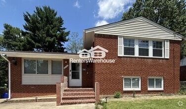 Building Photo - 13021 Matey Rd