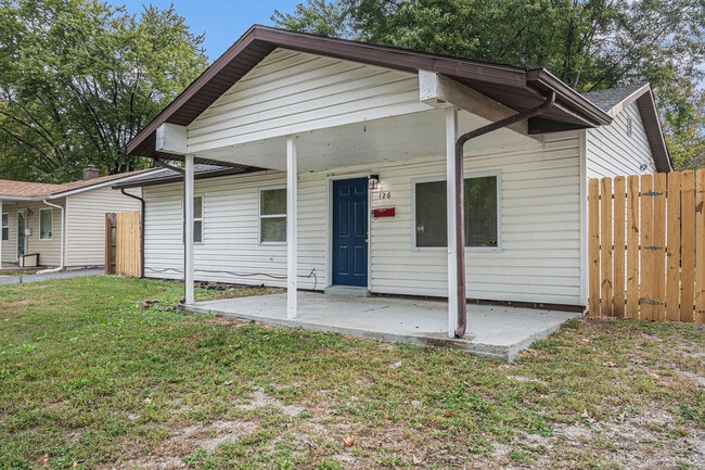 Building Photo - 126 Saint Robert Dr