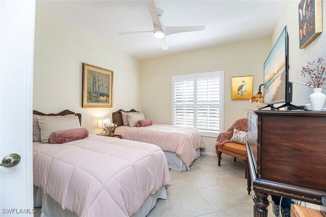 Foto del edificio - 823 Tanbark Dr