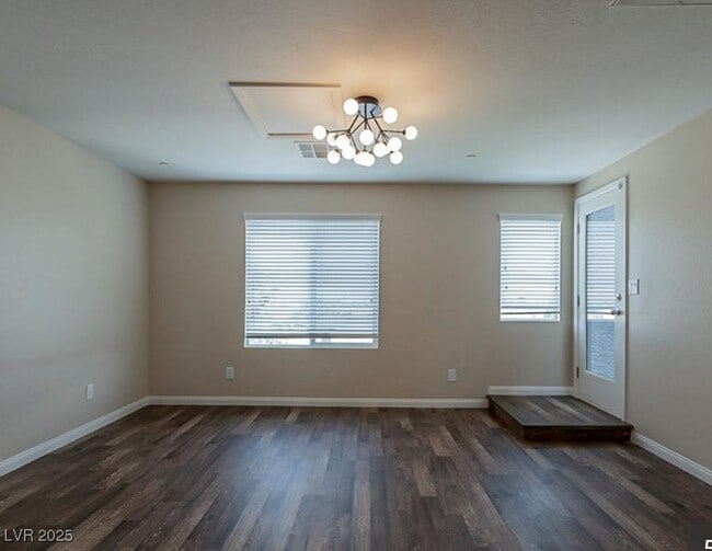 Building Photo - 9050 W Tropicana Ave