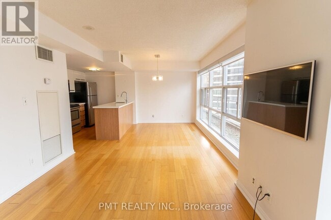 Photo du bâtiment - 11 St Joseph St