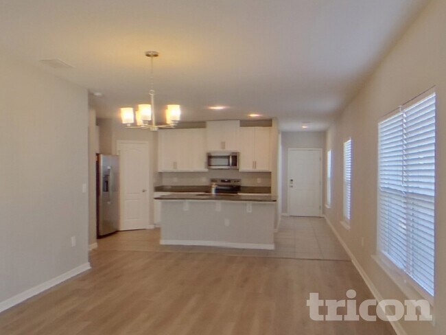 Foto del edificio - 11120 High Noon Trl