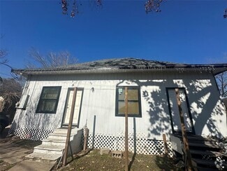 Building Photo - 7937 Dayton St