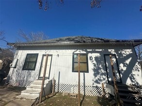 Building Photo - 7937 Dayton St