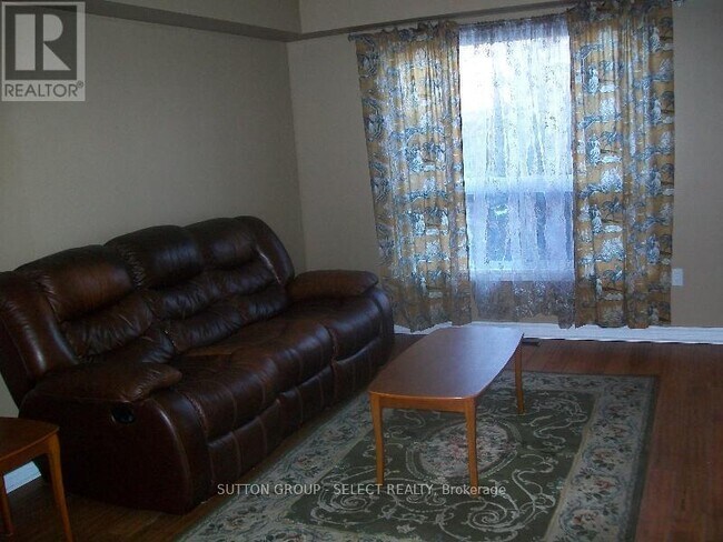 Building Photo - 791 Capulet Ln