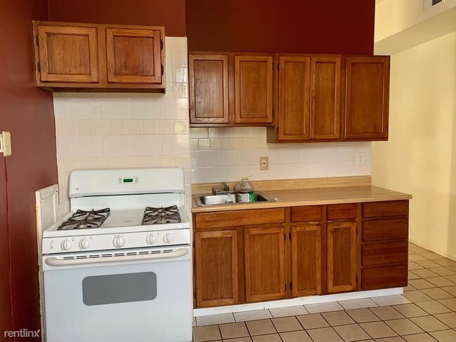 Foto del edificio - 1022 6th St NE