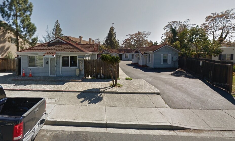 Primary Photo - 2773 Carmen Ave