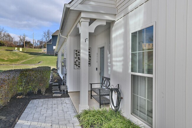 Foto del edificio - Beautiful Townhome in Arcona Community
