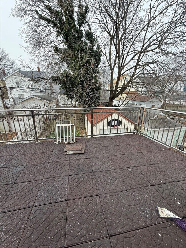 Foto del edificio - 46-20-4190 190th St