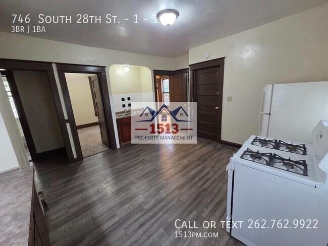 Foto del edificio - 746 S 28th St