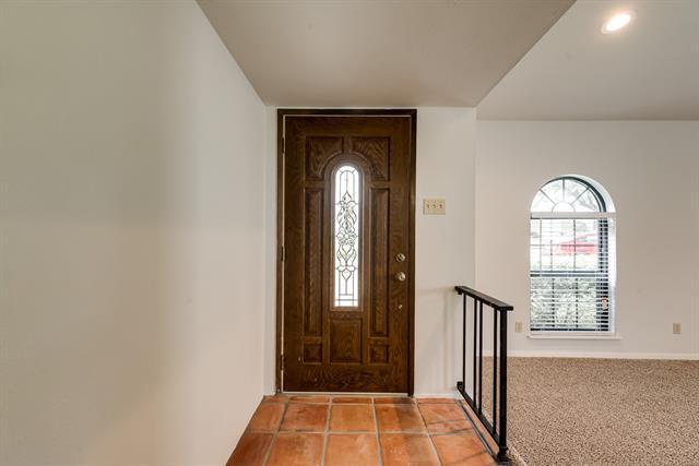 Building Photo - 10806 Wallbrook Dr