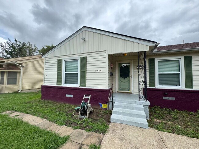 Photo - 2318 Fenwick Dr Apartment