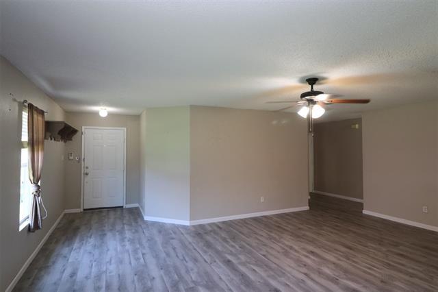 Building Photo - 608 Claiborn Ln
