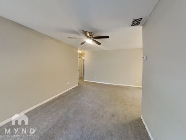 Building Photo - 6245 29th Way N