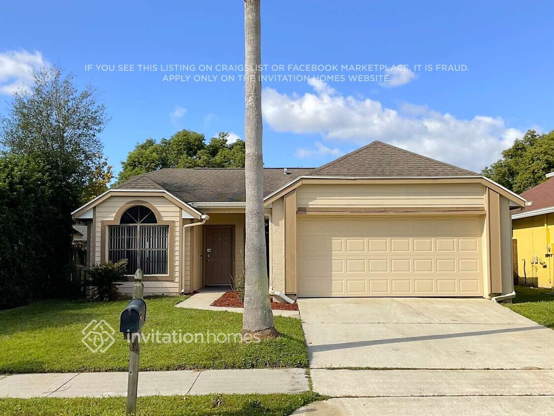 Foto principal - 1043 Burnett St