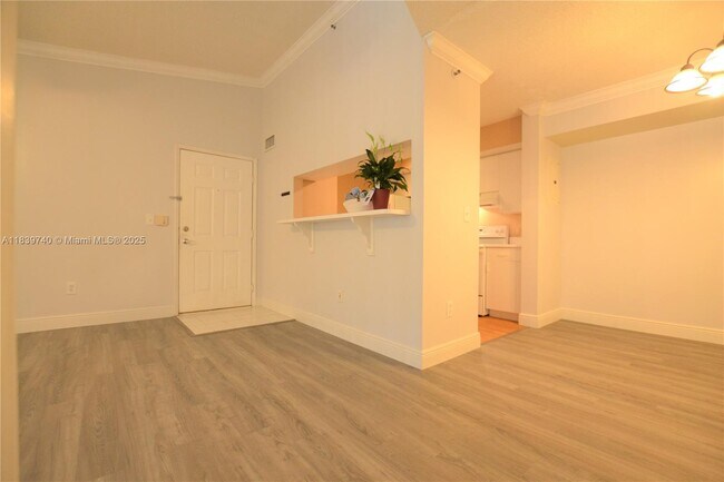 Building Photo - 160 Yacht Club Way