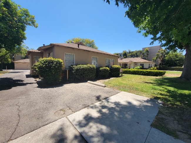 Building Photo - 13642 Leadwell St
