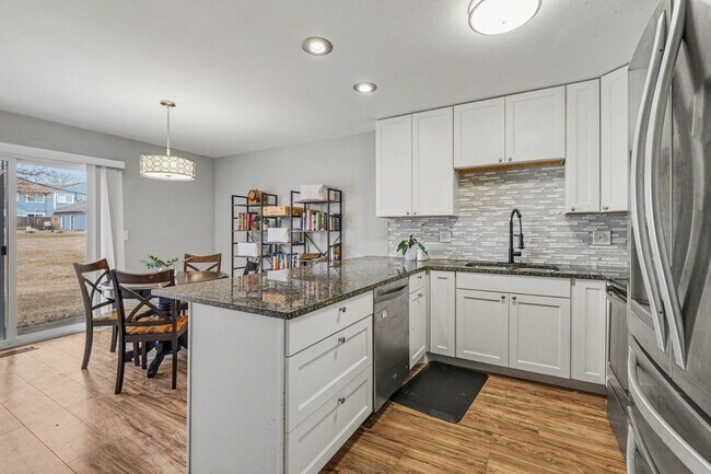 Foto del edificio - Updated 3-Bedroom Condo Near Downtown Fort Collins!
