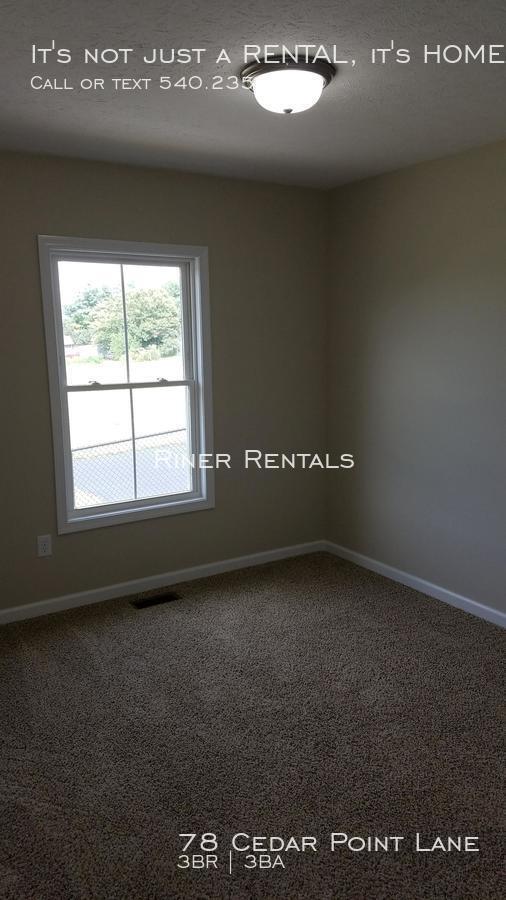 Foto del edificio - 78 Cedar Point Ln