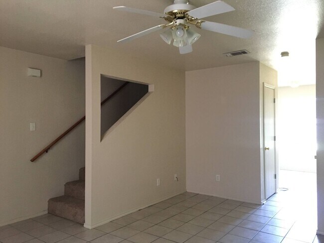 Foto del edificio - 4506 Deek Dr