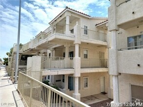 Building Photo - 1919 Cutlass Dr