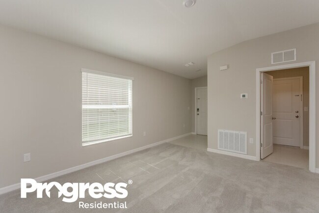 Building Photo - 8632 40th Cir E