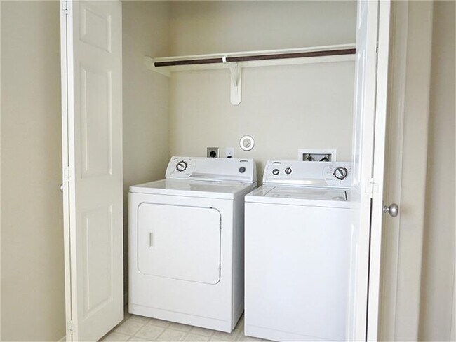 Foto del edificio - 22130 Bridgestone Crossing Dr