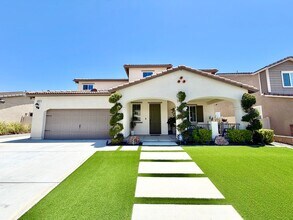 Building Photo - 34257 Swordfern Pl