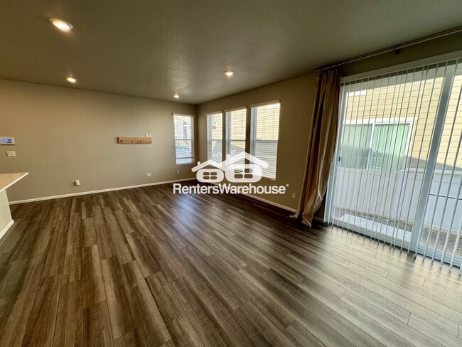 Building Photo - 857 Morning Glory Rd