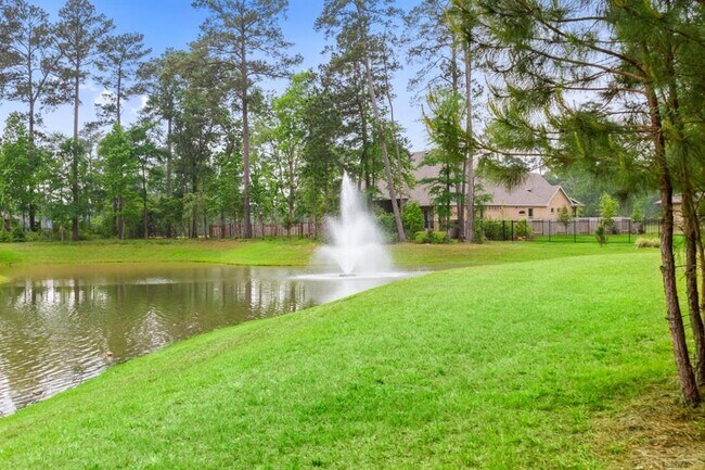 Building Photo - 9838 Laurel Lake Dr