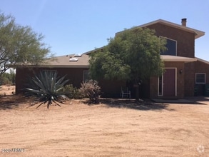 Building Photo - 6445 E Wildcat Dr