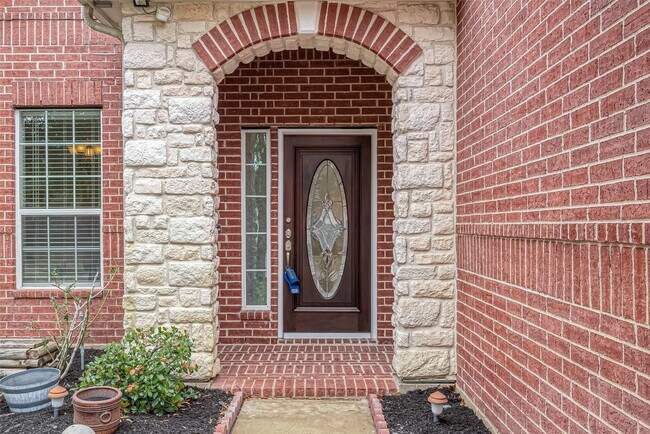 Foto del edificio - 18118 Billabong Crescent Ct