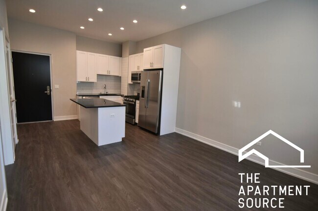 Foto del edificio - 1730 W Greenleaf Ave