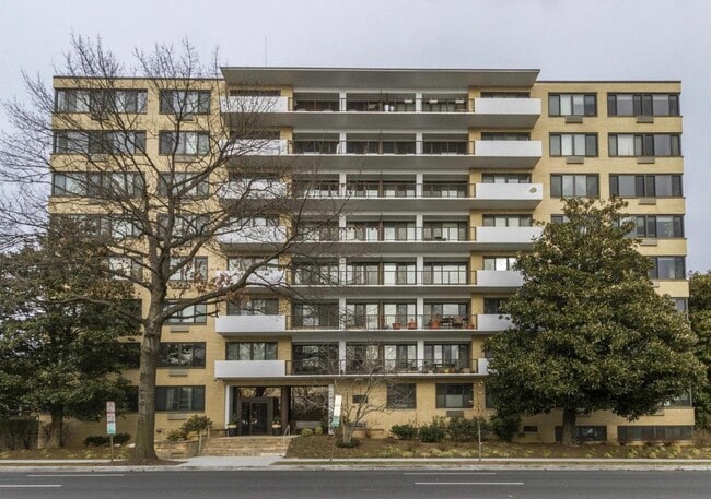 Building Photo - 3601 Wisconsin Ave NW