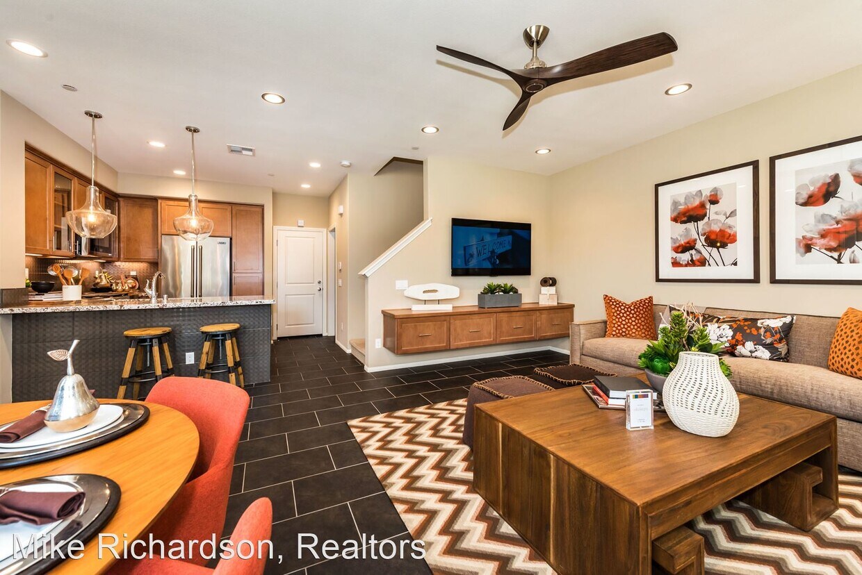 Foto principal - 3 br, 2.5 bath House - 6604 Calle Koral