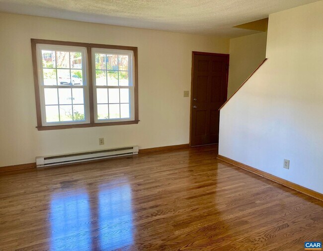 Foto del edificio - 108 Olinda Dr