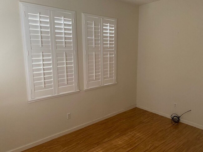 Foto del edificio - Available now!  Beautiful 4 bed/3 bath hom...