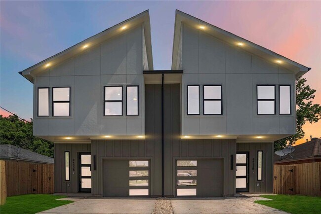 Building Photo - 4505 Phlox St