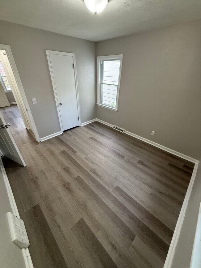 Foto del edificio - 1028 Branleigh Dr
