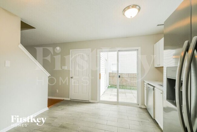 Building Photo - 14455 Black Farm Dr