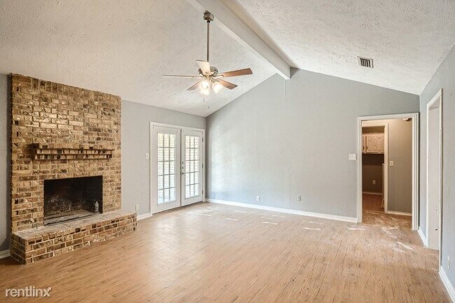 Building Photo - 3 br, 2 bath House - 214 Buffalo Creek Dr ...