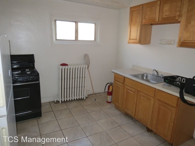 Building Photo - 5105 Wayne Ave