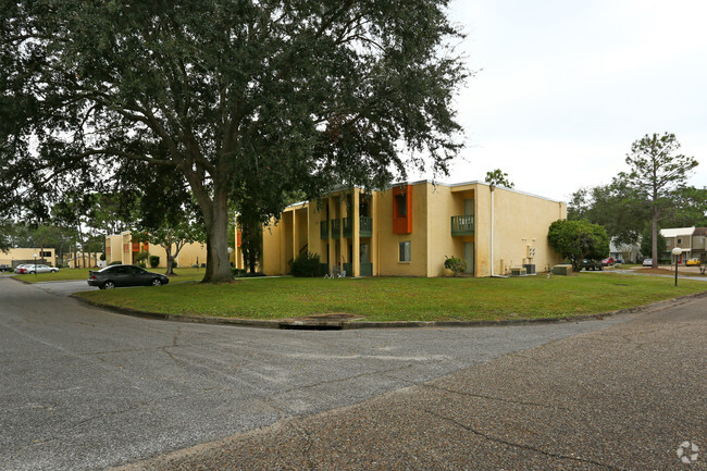 Building Photo - Aztec Villa Apartments