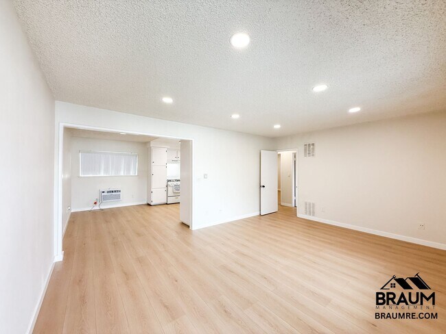 Foto del edificio - 5131 Buffalo Ave