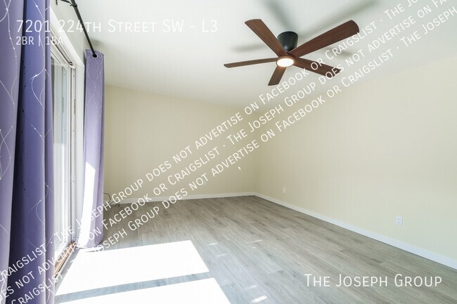 Foto del edificio - 7201 224th St SW