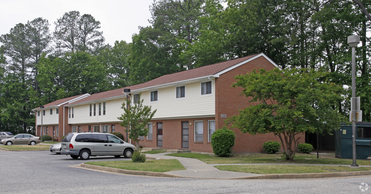 Foto del edificio - Oyster Point Apartments