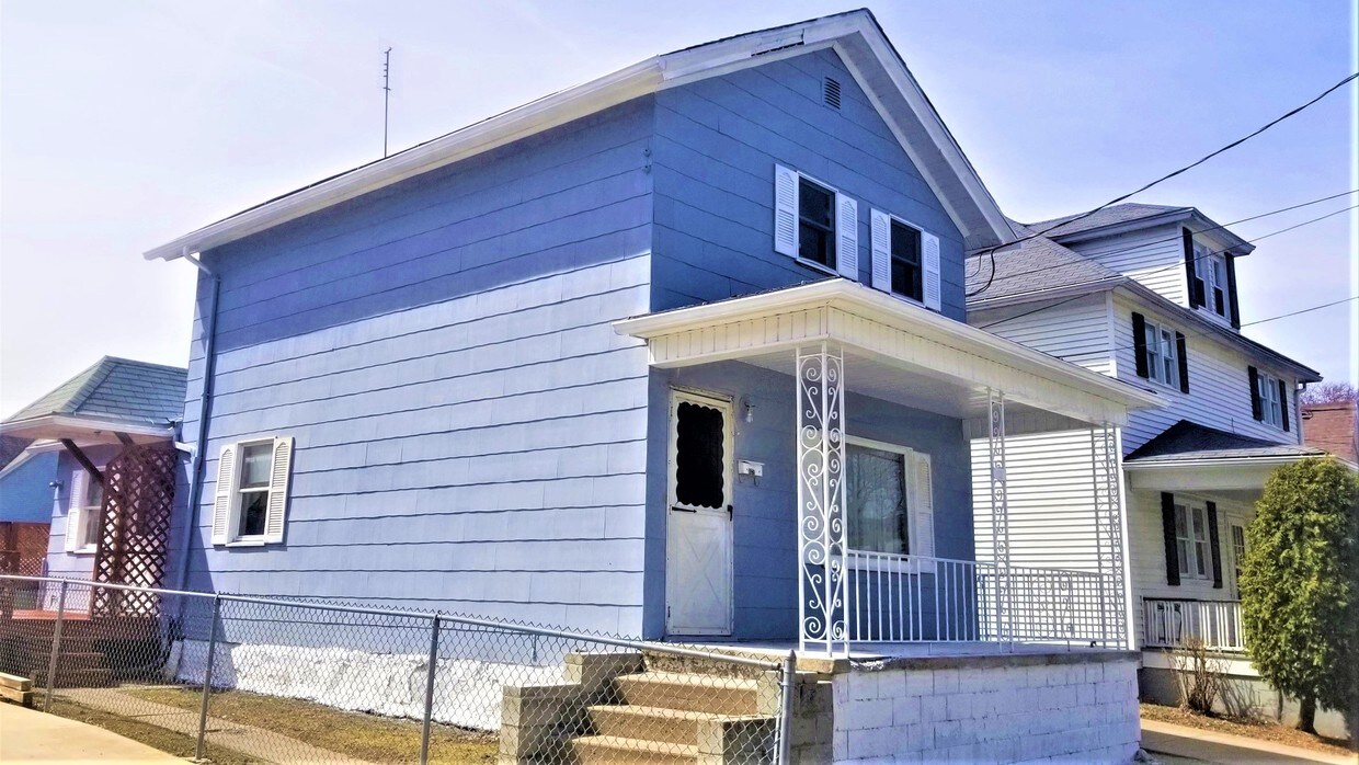 323 Putnam St, Scranton, PA 18508 House Rental in Scranton, PA