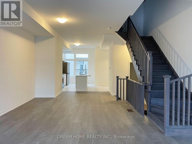Building Photo - 9 Albert Firman Ln